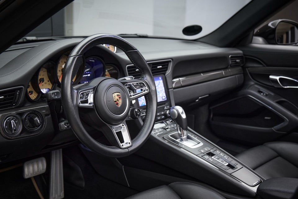 Porsche 911 Carrera 4S 3,0 Cabriolet PDK 2d
