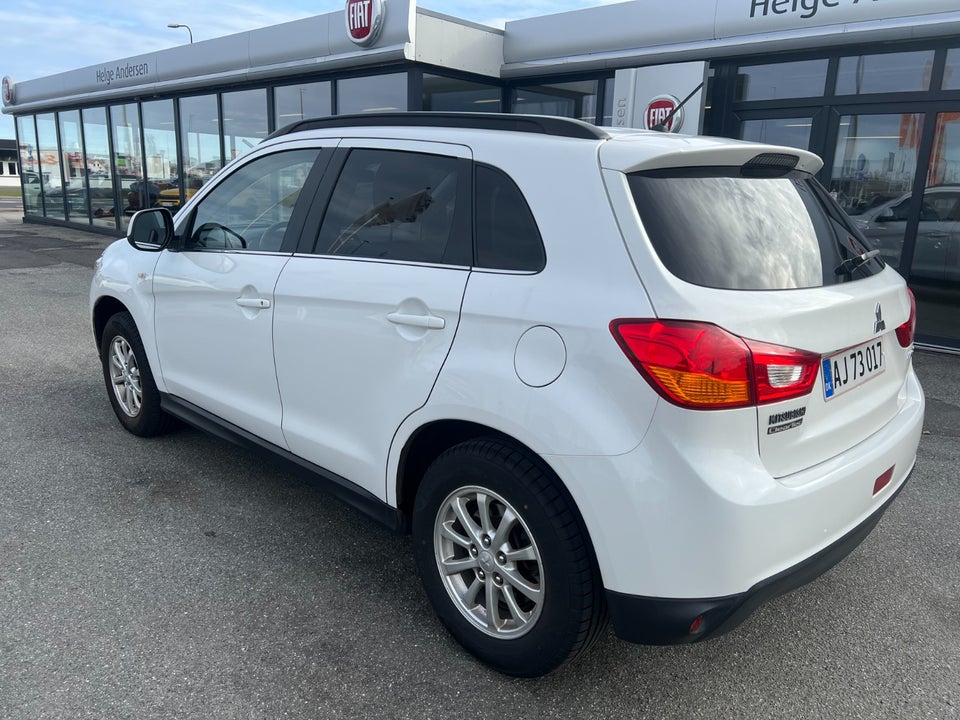 Mitsubishi ASX 1,6 Invite 5d