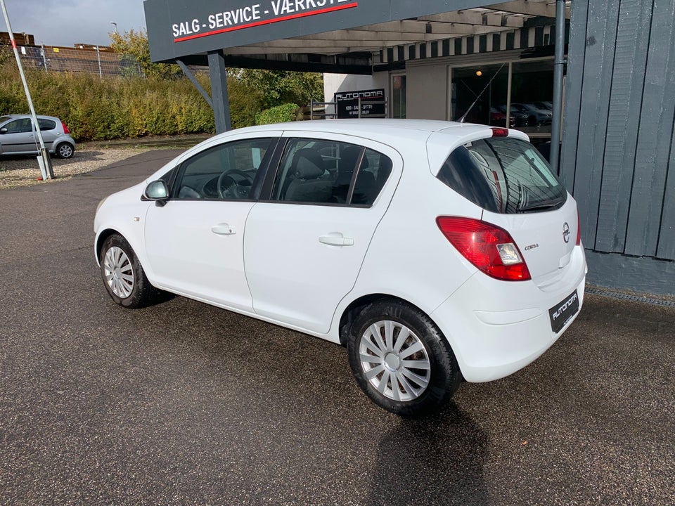Opel Corsa 1,2 16V Cool 5d