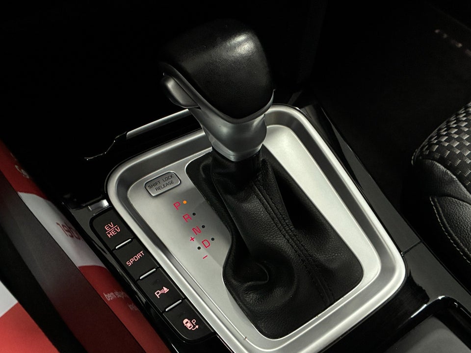 Kia XCeed 1,6 PHEV Upgrade DCT 5d