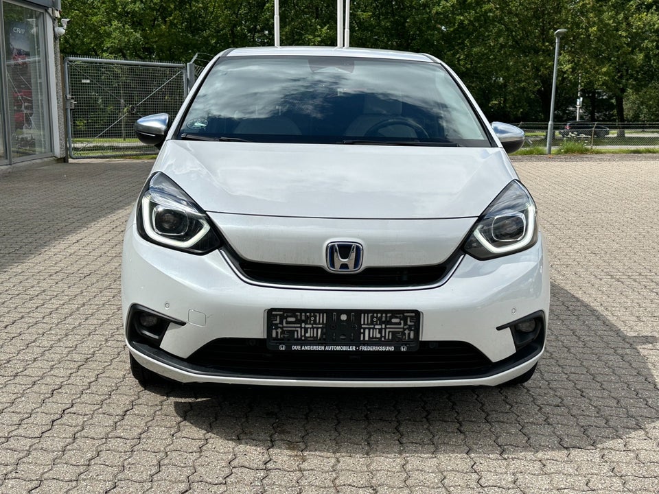 Honda Jazz 1,5 i-MMD Executive eCVT 5d