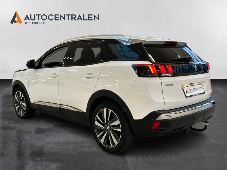 Peugeot 3008 1,2 PureTech 130 Allure EAT8 5d