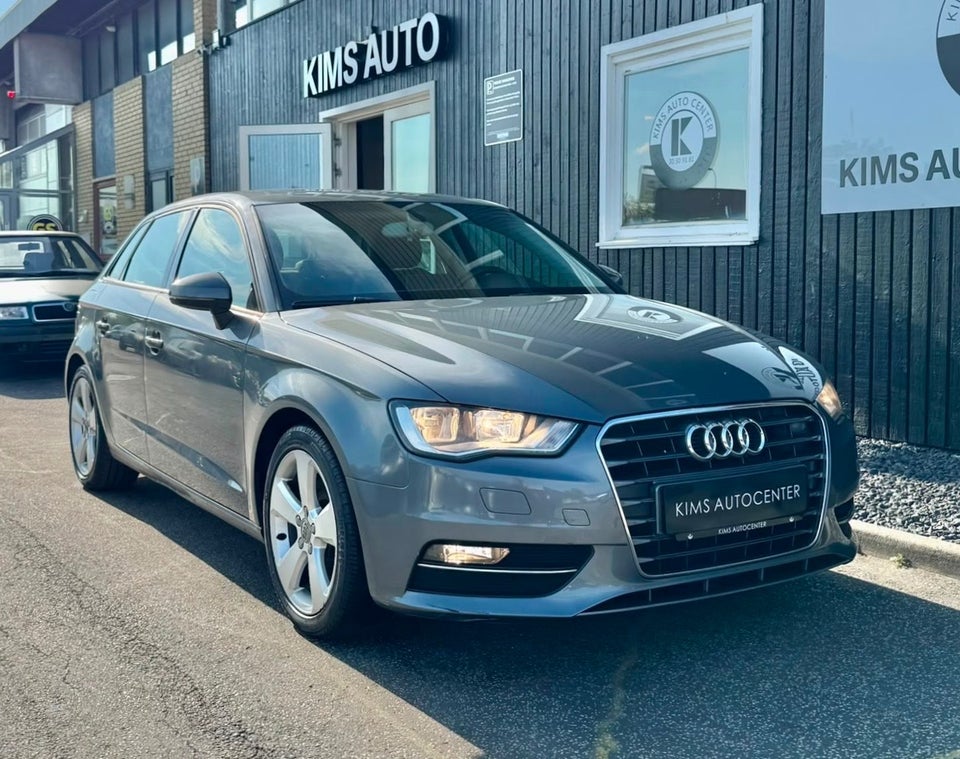 Audi A3 1,4 TFSi 150 Ambiente Sportback 5d