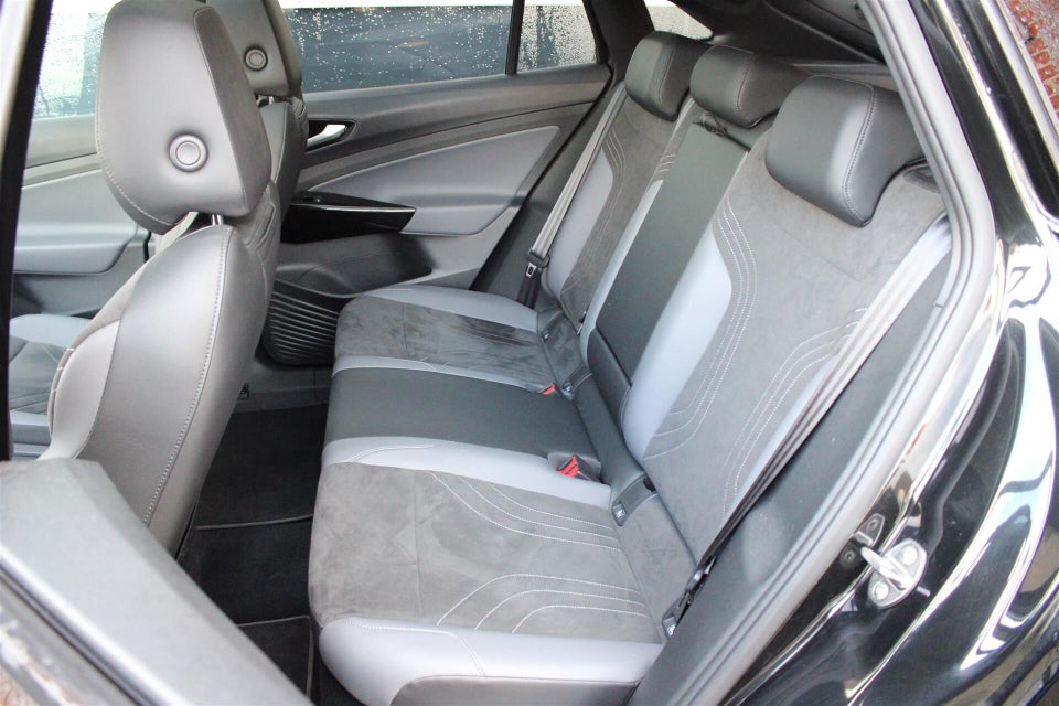 VW ID.5 77 Pro Performance 5d