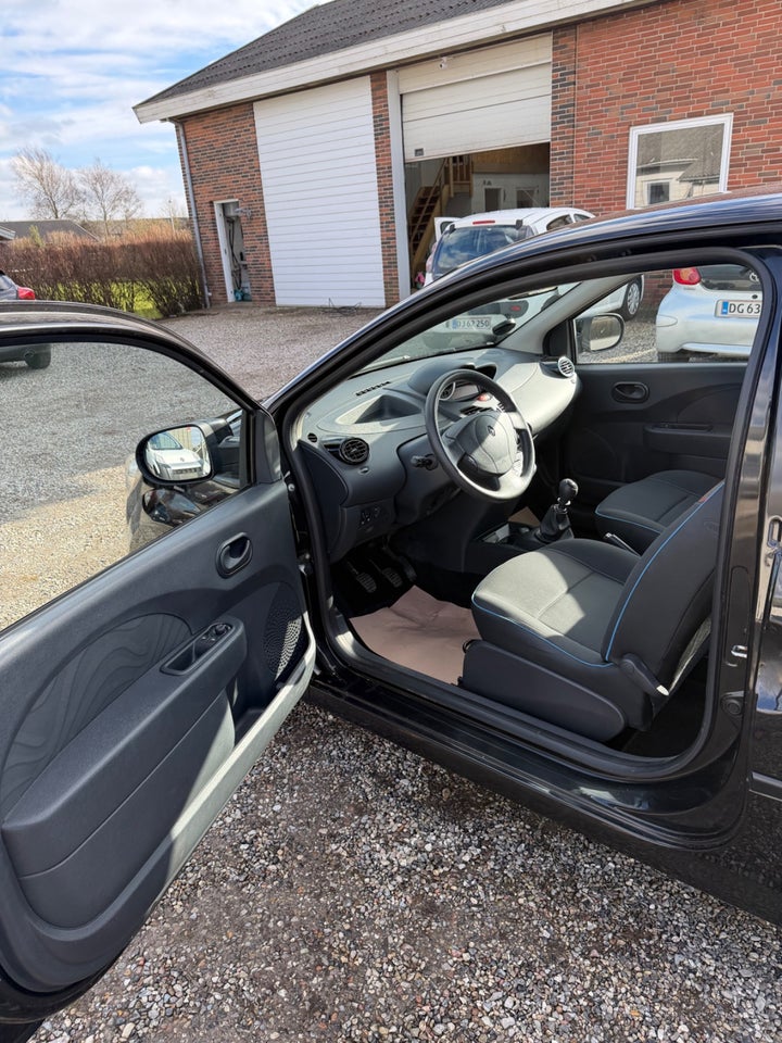 Renault Twingo 1,2 16V Authentique ECO2 3d
