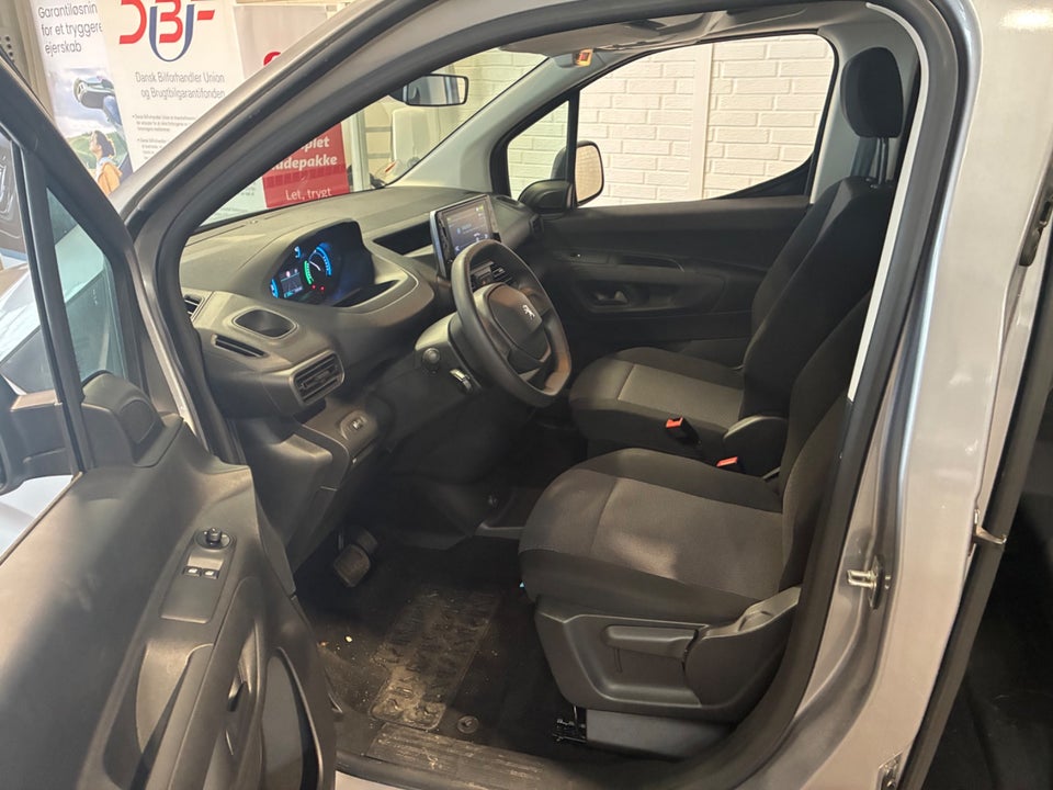 Peugeot e-Rifter 50 Active Pack L2 5d