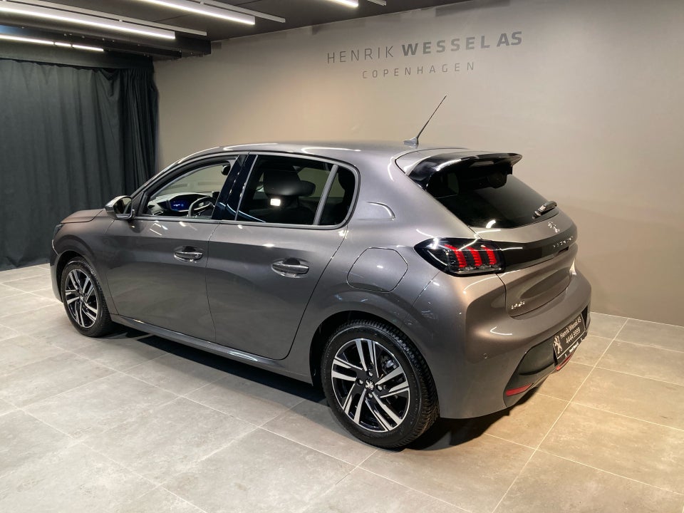 Peugeot 208 1,2 PureTech 100 Supreme+ EAT8 5d