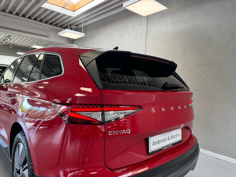 Skoda Enyaq 80 iV Design Selection 5d