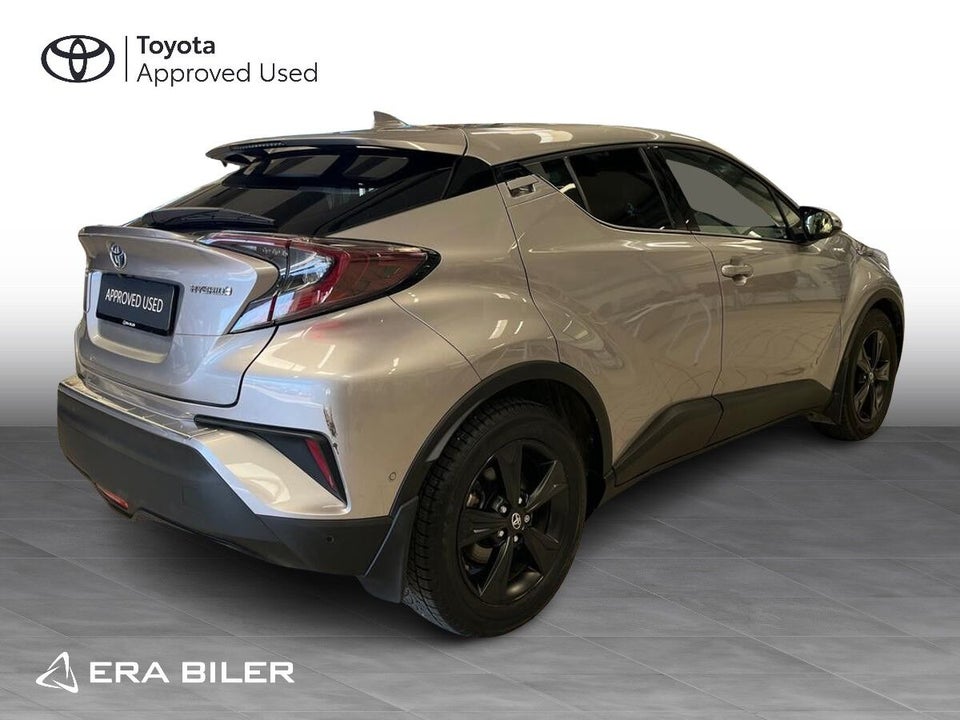 Toyota C-HR 1,8 Hybrid Premium Selected CVT 5d
