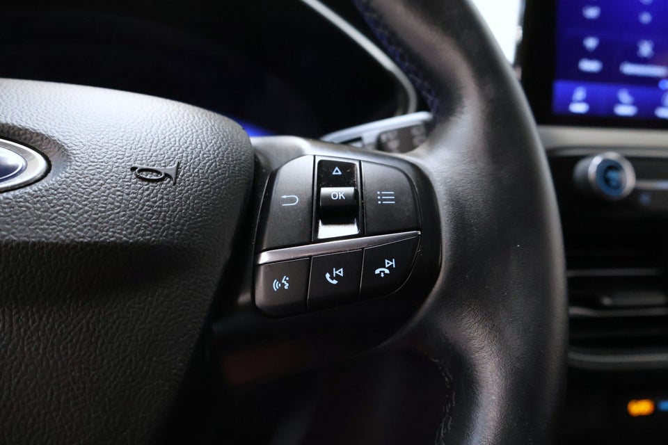 Ford Kuga 2,5 PHEV Titanium CVT 5d