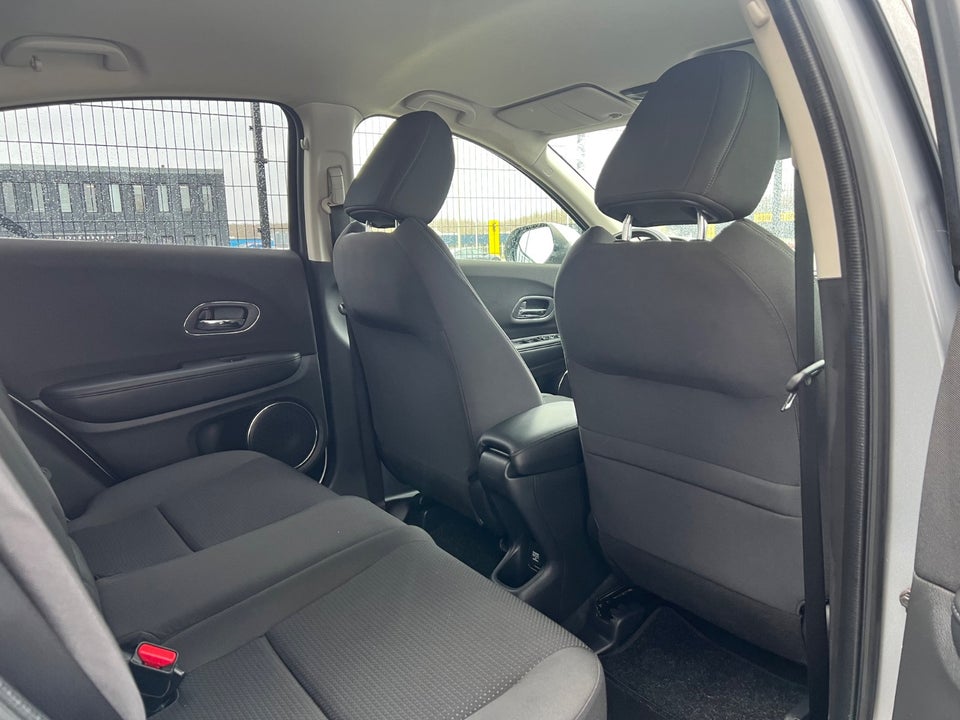 Honda HR-V 1,5 i-VTEC Elegance CVT 5d