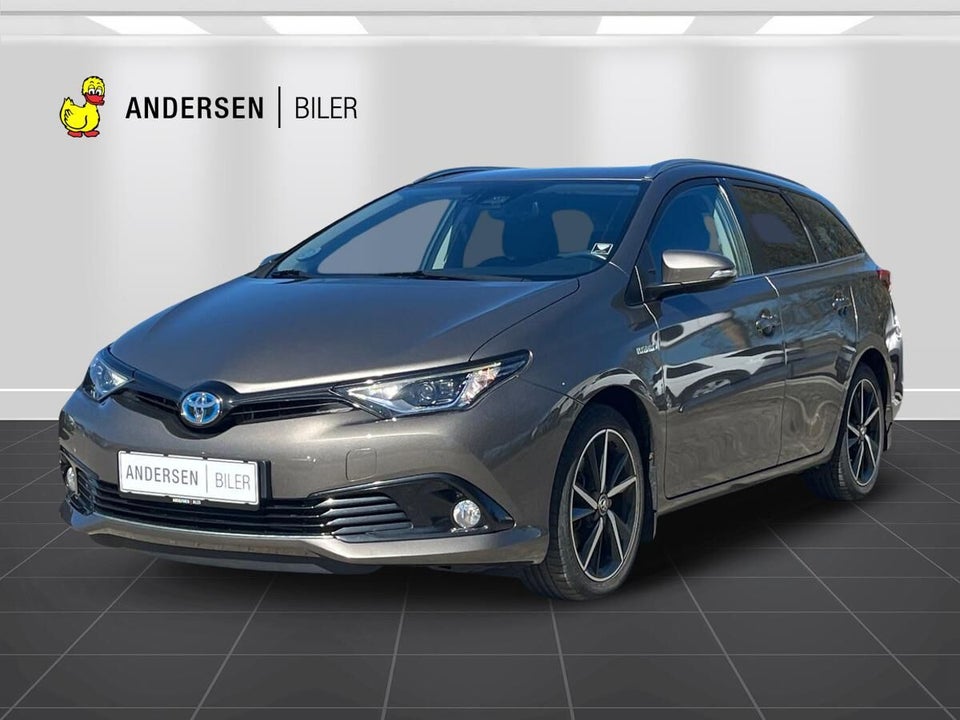 Toyota Auris 1,8 Hybrid H2 Selected Touring Sports CVT 5d