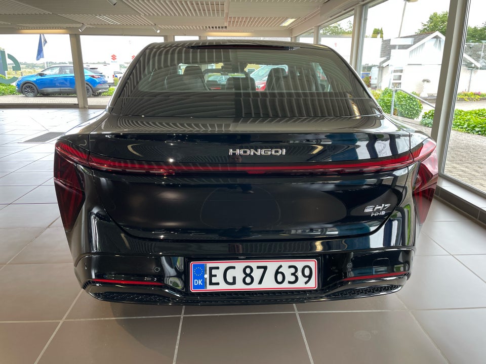 Hongqi EH7 111 Exclusive 4d