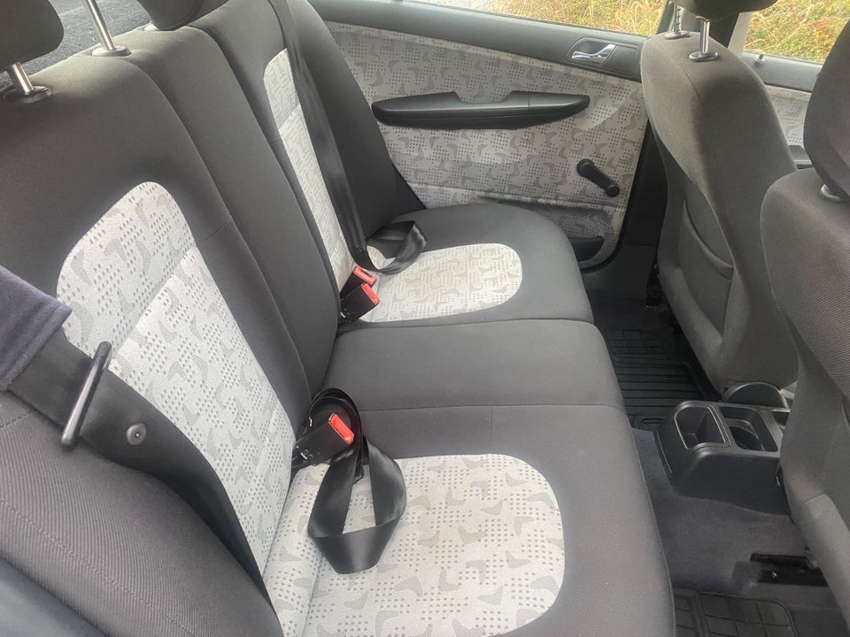 Skoda Fabia 1,4 8V 68 Comfort 5d