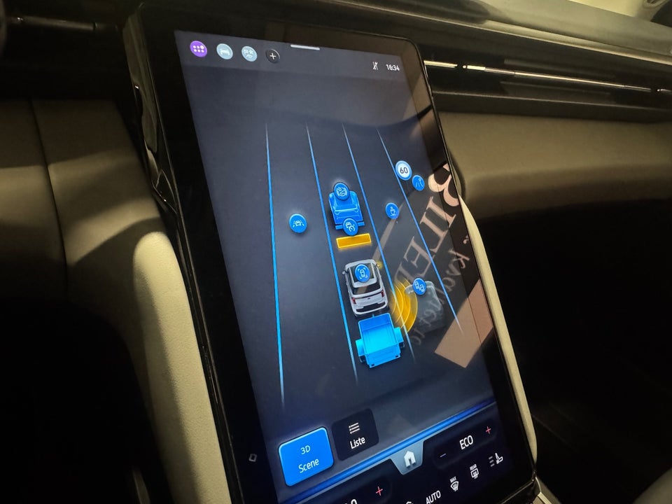 Ford Explorer 82 Select Extended Range 5d