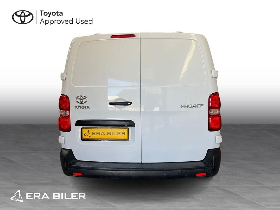 Toyota ProAce 2,0 D 144 Long Comfort Master aut. 4d