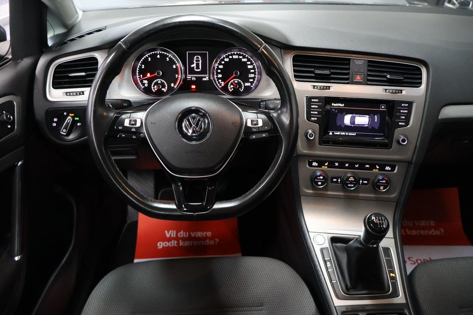 VW Golf VII 1,4 TSi 122 Comfortline BMT 5d