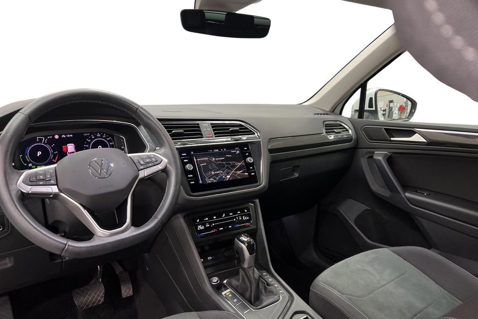 VW Tiguan 1,4 eHybrid Elegance DSG 5d