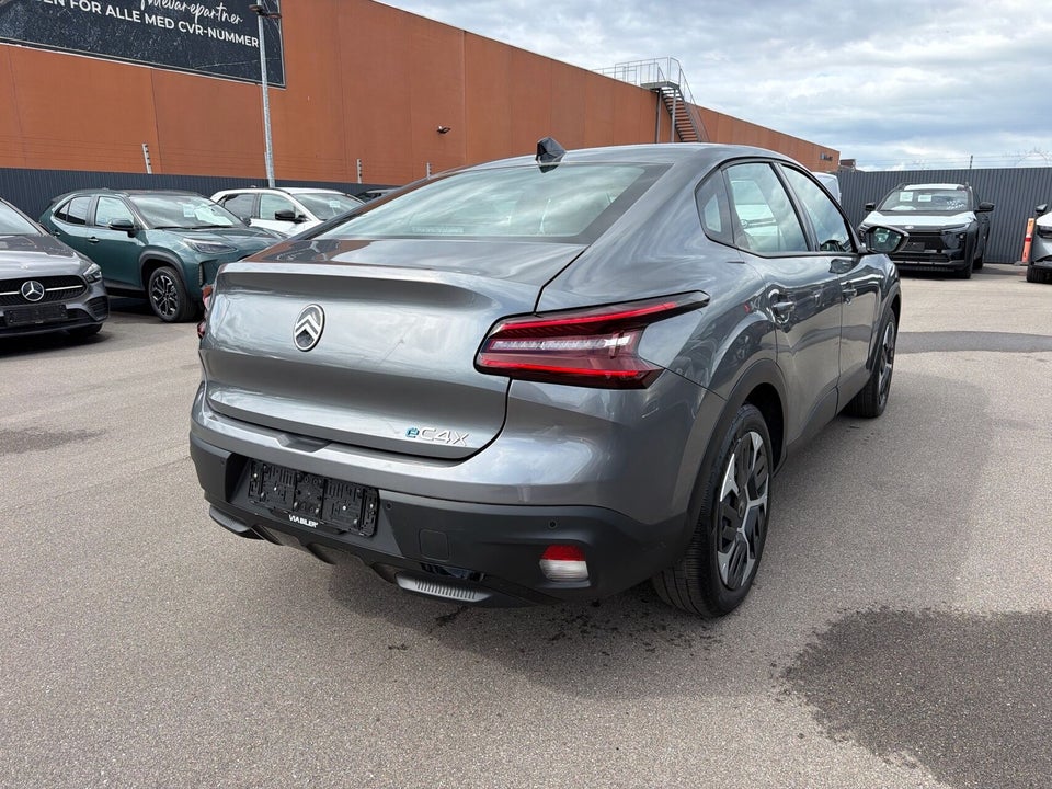 Citroën ë-C4 X 54 Plus 4d
