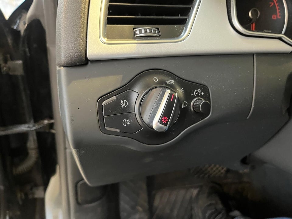 Audi A5 1,8 TFSi 144 S-line Sportback Multitr. 5d