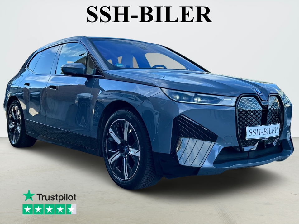 BMW iX xDrive40 Sport 5d
