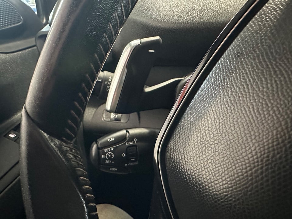 Peugeot Partner 1,5 BlueHDi 130 L2V2 Ultimate EAT8 Van