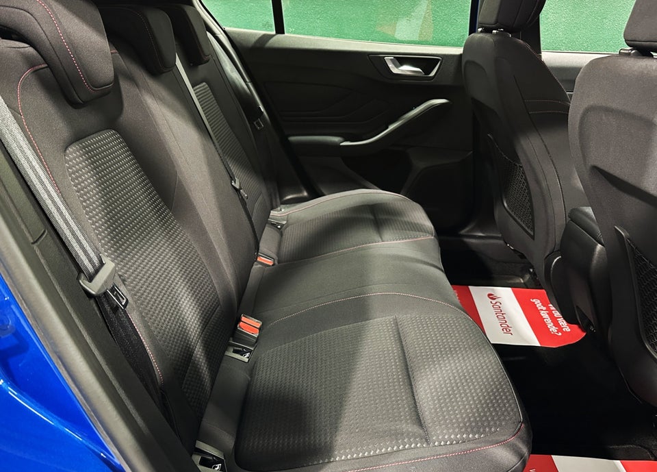 Ford Focus 1,0 EcoBoost ST-Line 5d