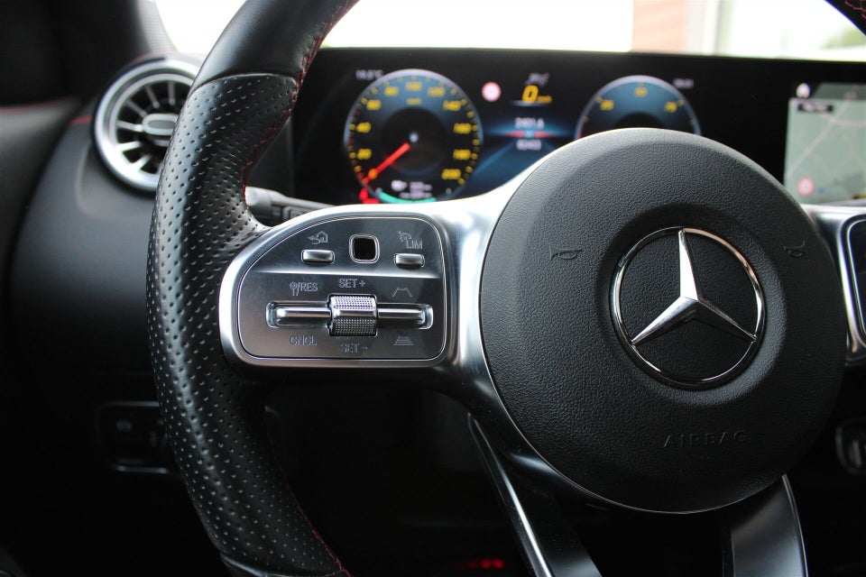 Mercedes EQA350 AMG Advance 4Matic 5d