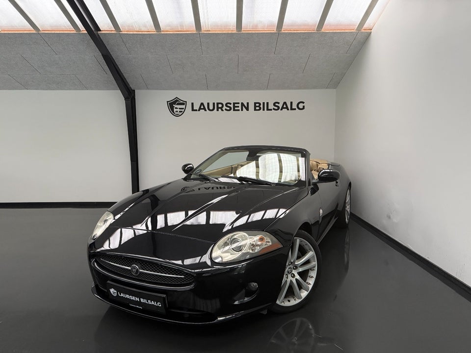 Jaguar XK 4,2 V8 Convertible aut. 2d