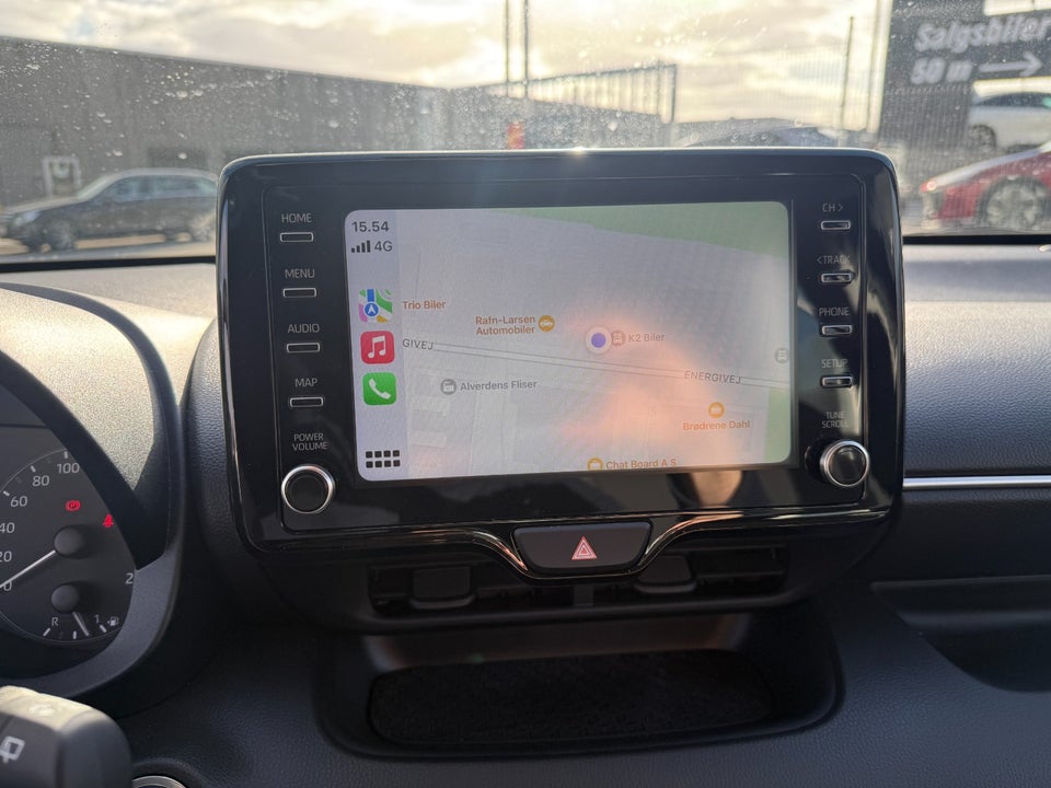 Toyota Yaris 1,5 Hybrid Active Tech+ Design e-CVT 5d