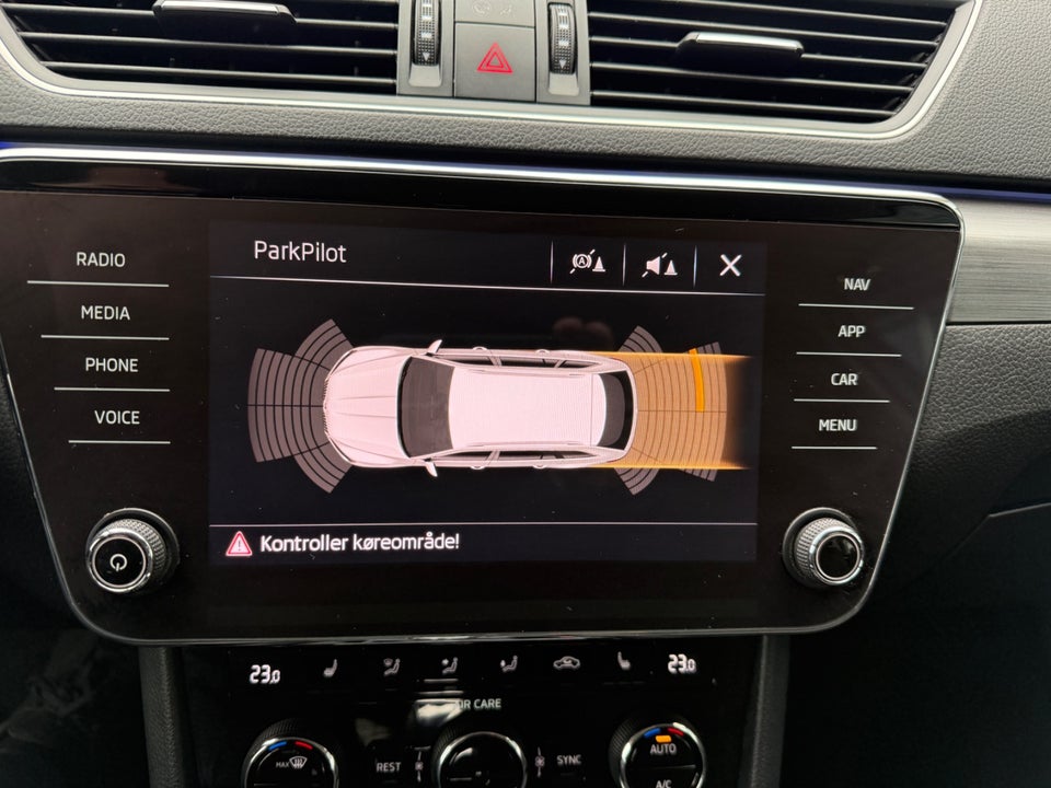 Skoda Superb 1,4 TSi 150 Style Combi DSG 5d