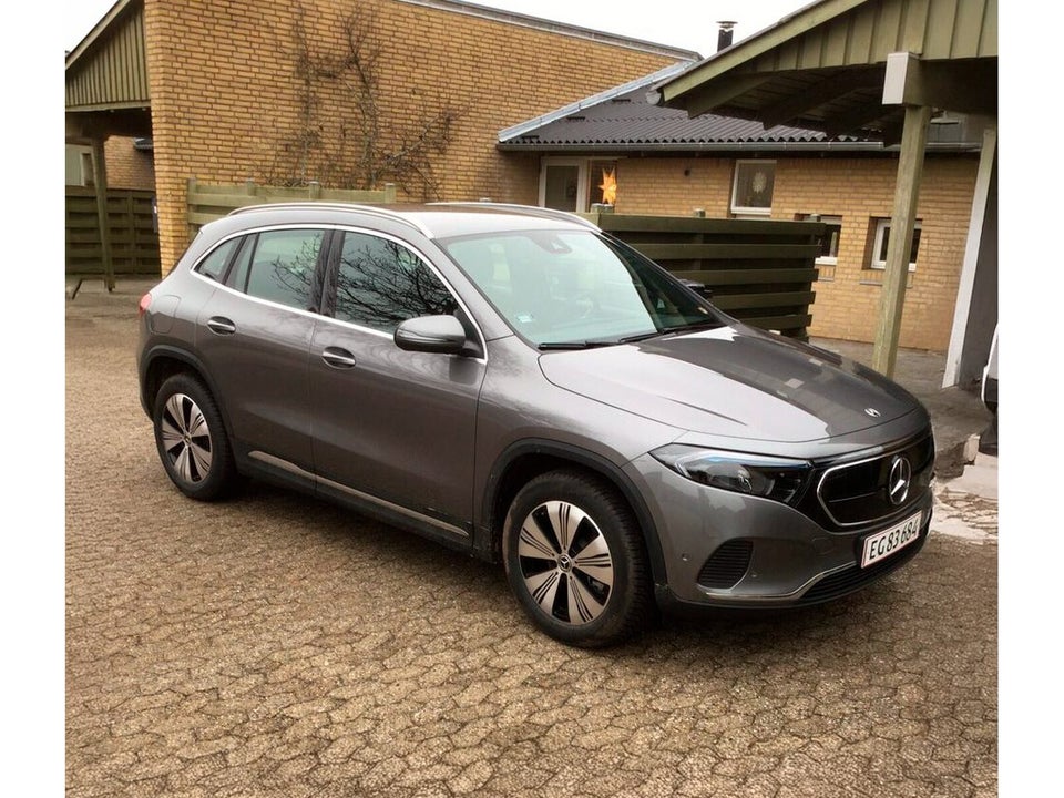 Mercedes EQA250 Progressive 5d