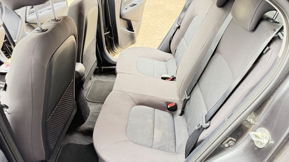 Kia Rio 1,1 CRDi 75 Active 5d