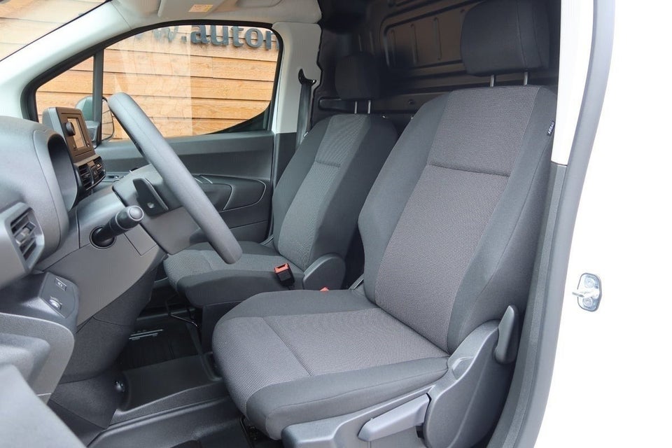 Toyota ProAce City 50 Medium Comfort