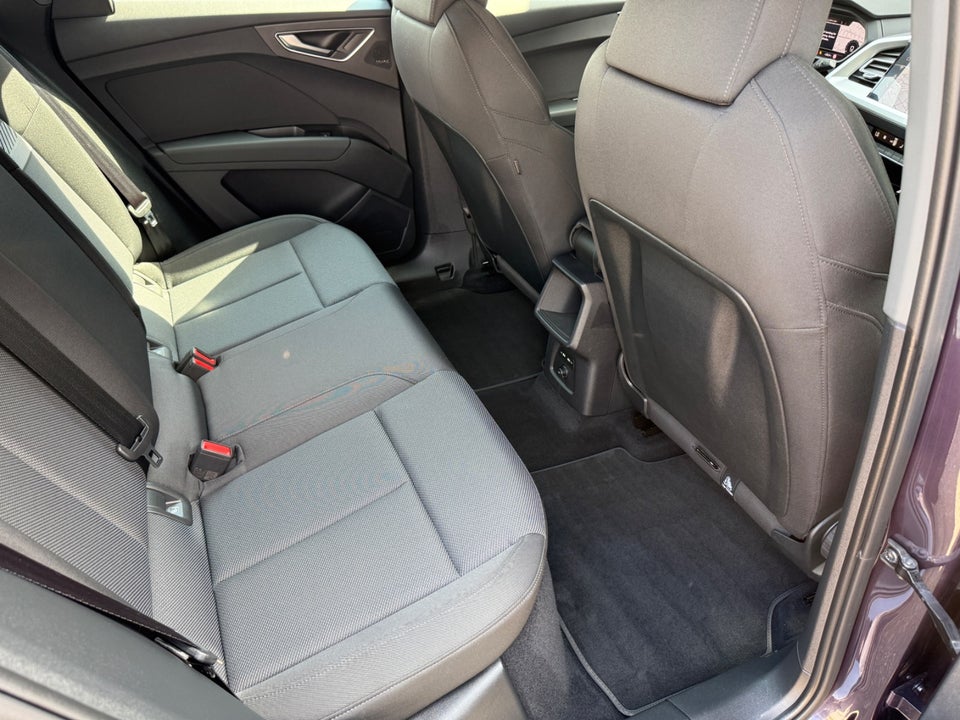 Audi Q4 e-tron 45 Advanced 5d