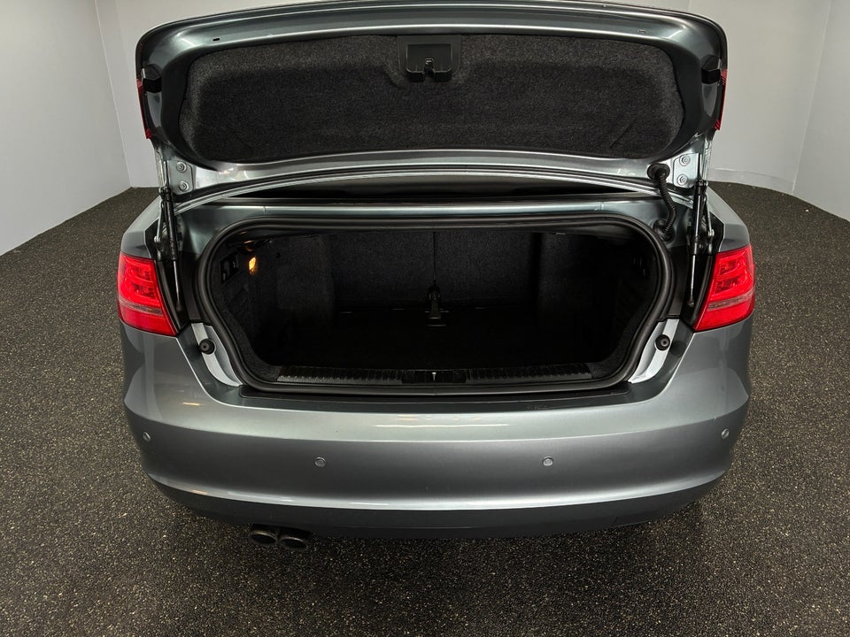Audi A3 1,8 TFSi Attraction Cabriolet 2d