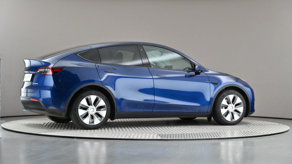Tesla Model Y Long Range AWD 5d