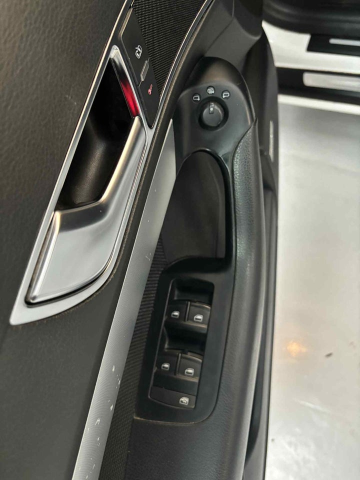 Audi A6 2,4 V6 Avant Multitr. 5d