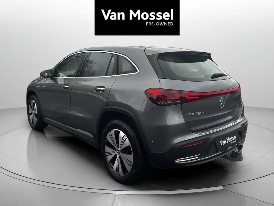 Mercedes EQA250+ Progressive 5d