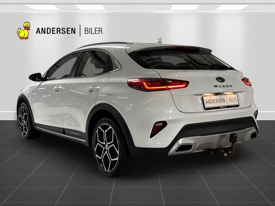 Kia XCeed 1,6 PHEV Upgrade Intro DCT 5d