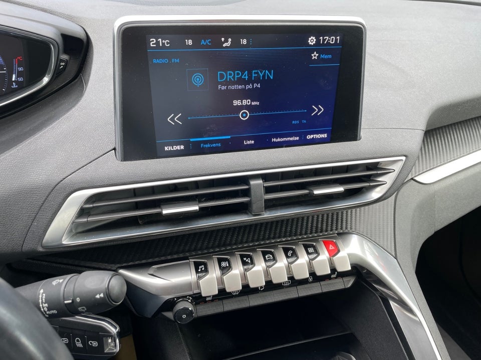 Peugeot 3008 1,2 e-THP 130 Active 5d