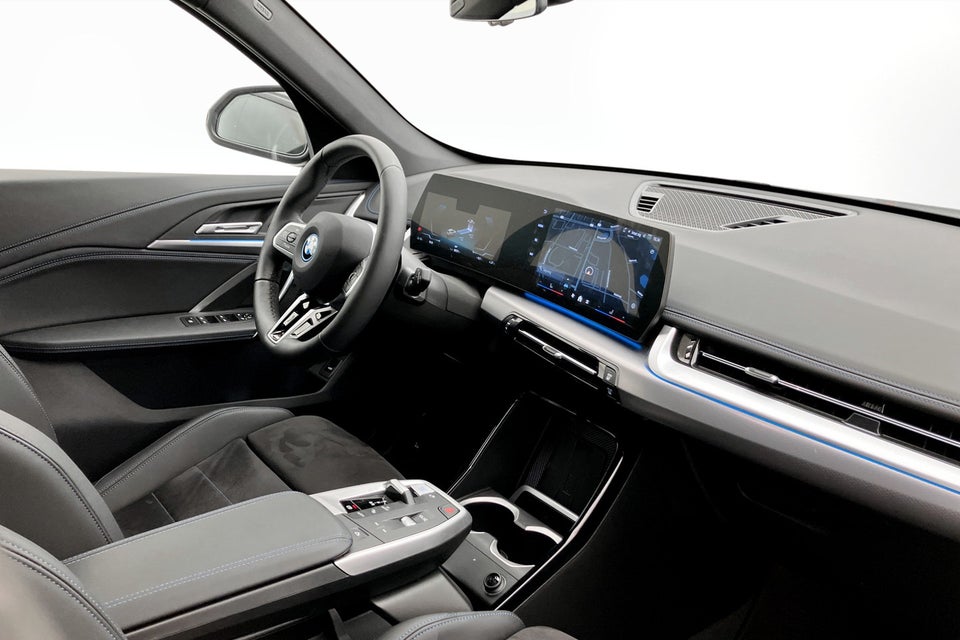 BMW iX1 eDrive20 M-Sport 5d