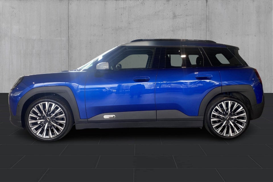 MINI Aceman E Favoured Trim M 5d