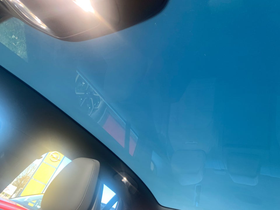 Hongqi EH7 111 Exclusive 4d