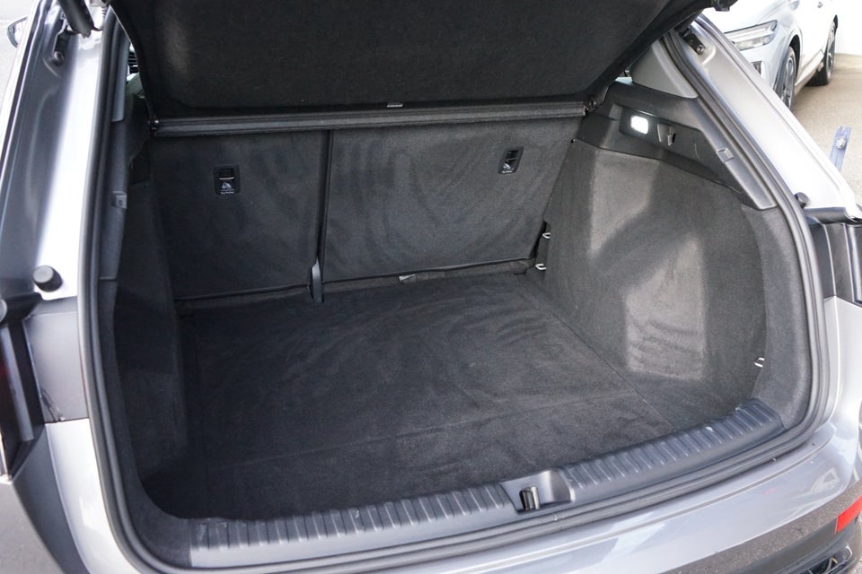 Audi Q4 e-tron 40 Advanced S-line 5d