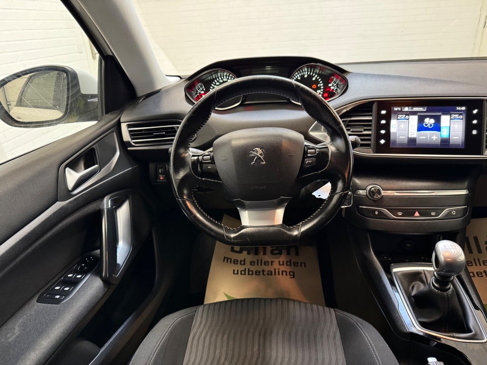 Peugeot 308 1,6 BlueHDi 120 Style SW 5d