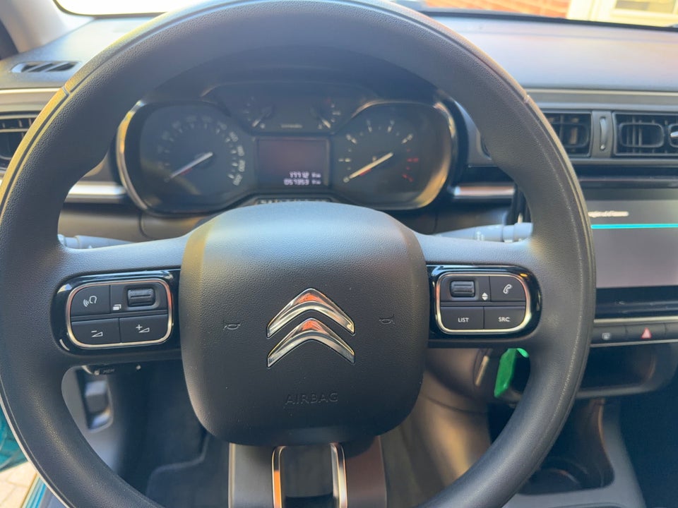 Citroën C3 1,2 PureTech 83 Shine 5d