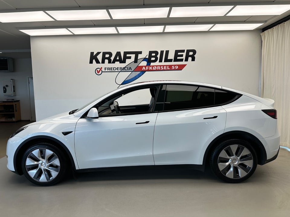 Tesla Model Y Long Range AWD 5d