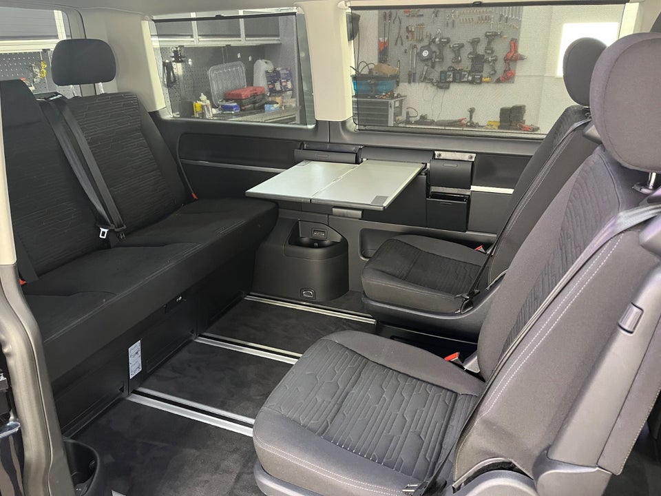 VW Multivan 2,0 TDi 199 Comfortline DSG kort