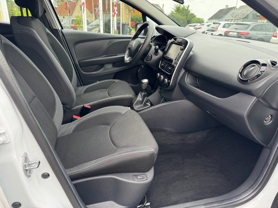 Renault Clio IV 0,9 TCe 90 Zen Sport Tourer 5d